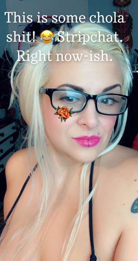 Kika Carolina sex pornstar photo