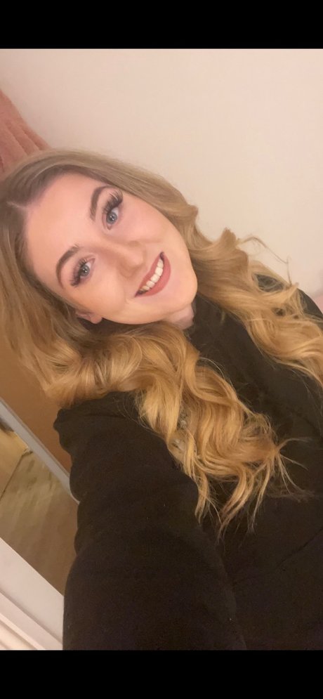 K a y l e I g h model art images