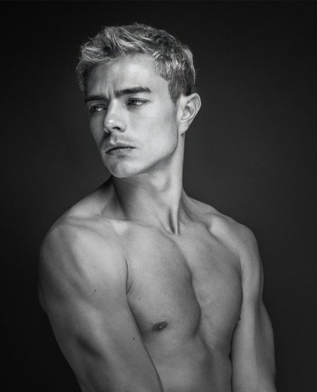 JAKE PRICE model pretty photos