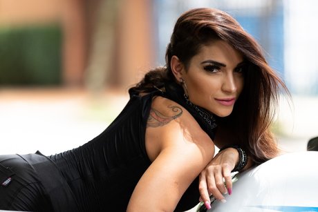 Moni Bertolini Free porn actress pics