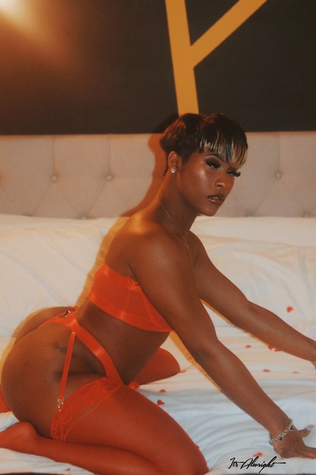 MONEY NASTY exclusive star photos