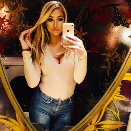 ObsessedwithMila xxx model gallery