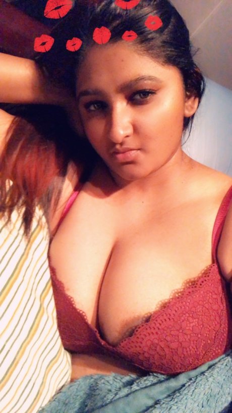 Mrsvadersfist_ top profile image