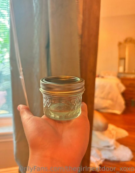 thegirlnextdoor xoxo actress photo