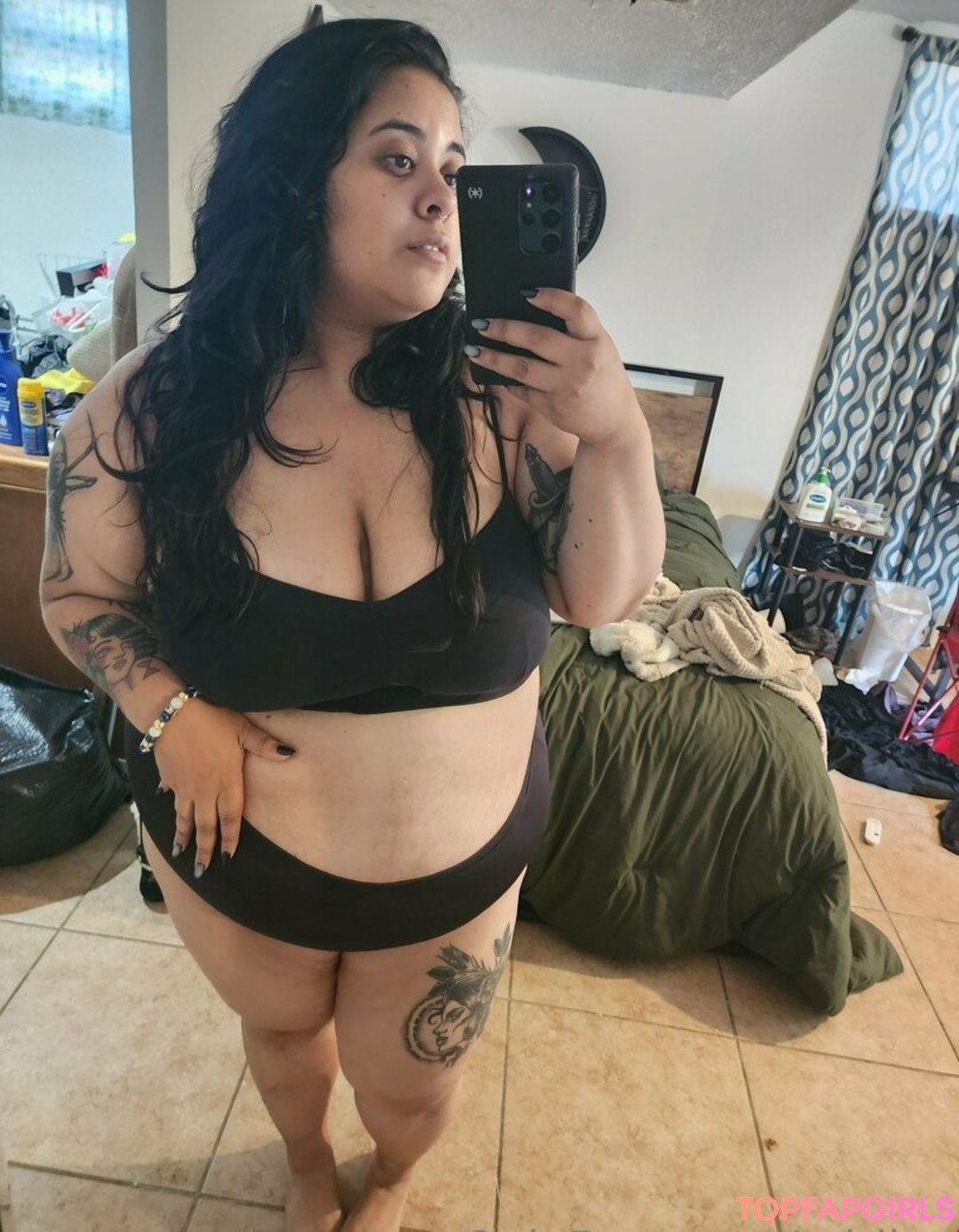 famous asian onlyfans erotic images
