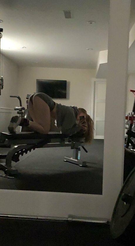 milf strip onlyfans xxx pics