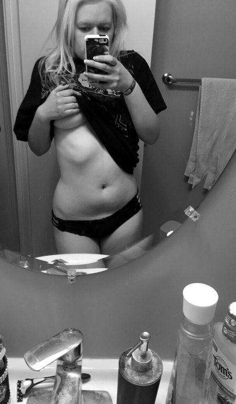 ebony cumshot onlyfans sexy naked pictures