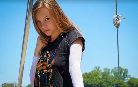 thigh high socks onlyfans art porn gallery