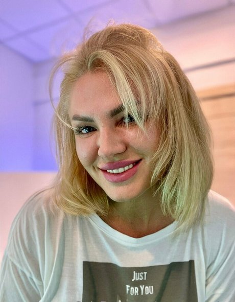 filipina onlyfans hot gallery