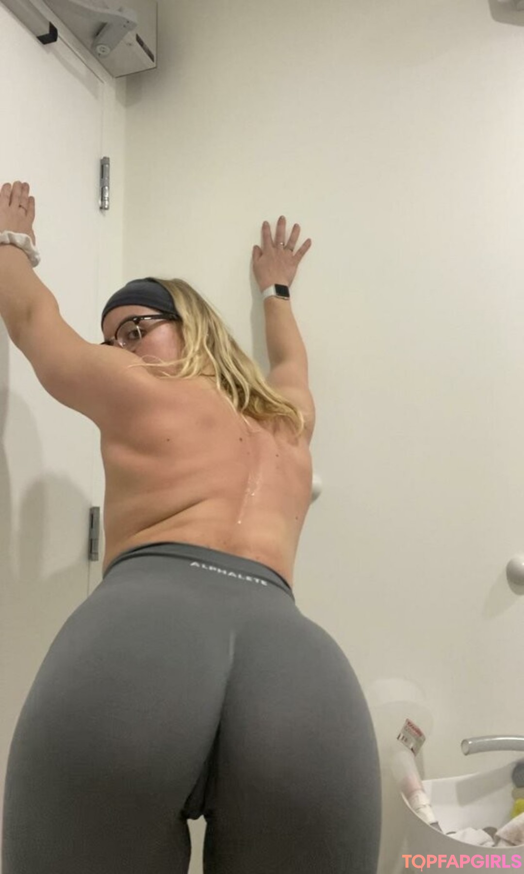vickievix model xxx gallery