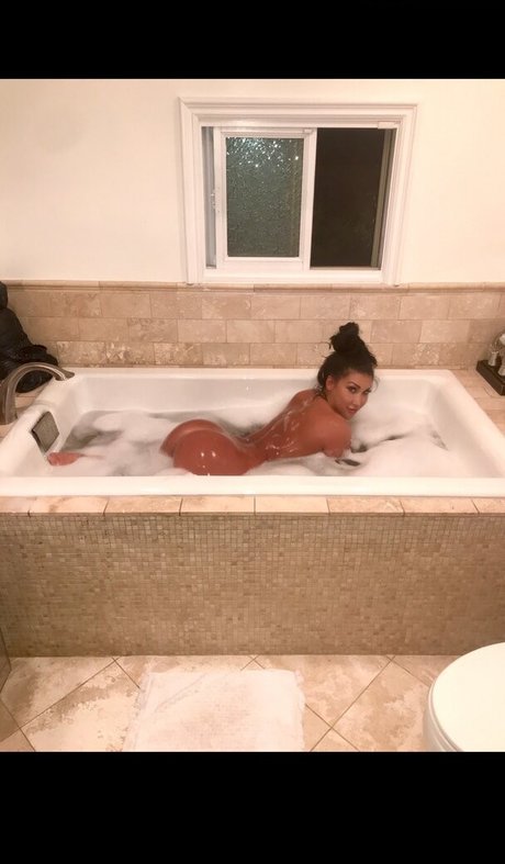 augusttaylorxxx nude actress photos