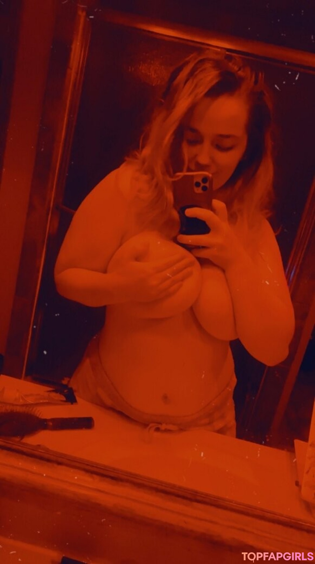brittanysilver model naked photo