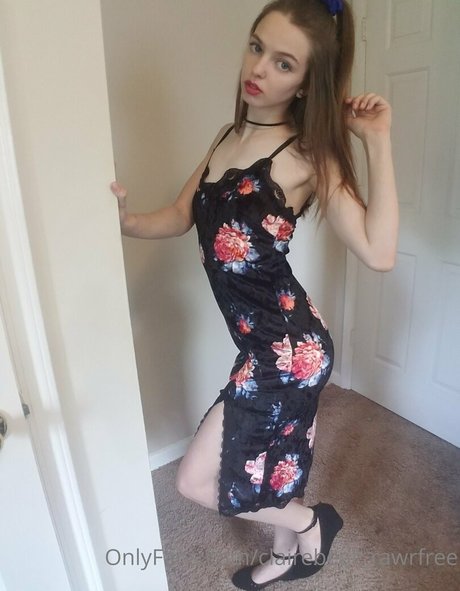 tiny onlyfans perfect pic