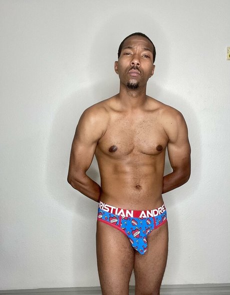 mrscottyp model nude archive