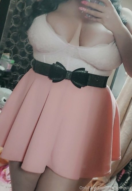 xxxglowyxxx star pretty pic