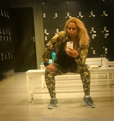 larissaclosetransex nice pornstar images