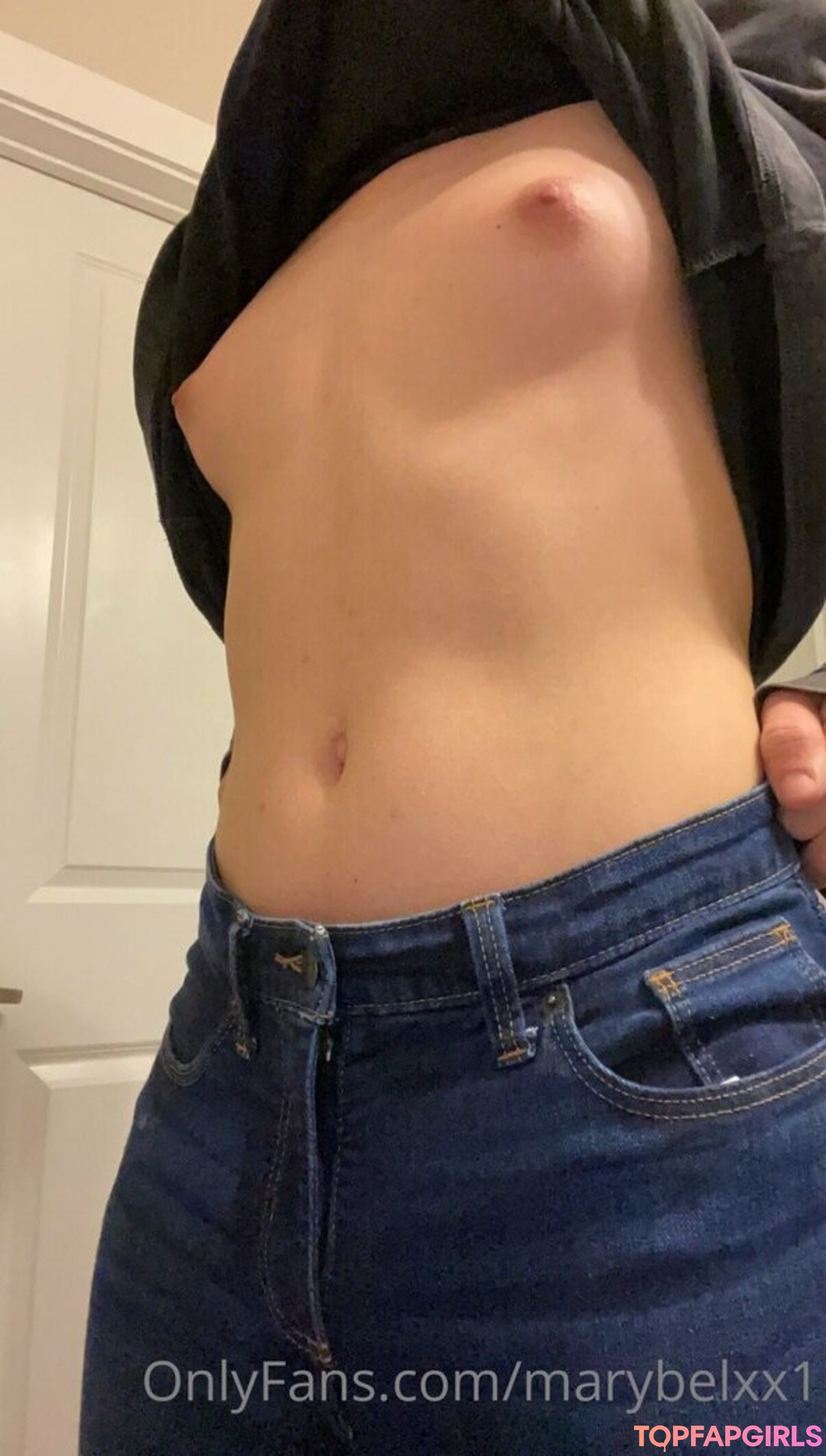 starfruitxx sexy pornstar image