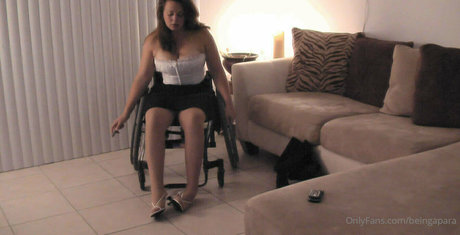 beingapara model erotic gallery