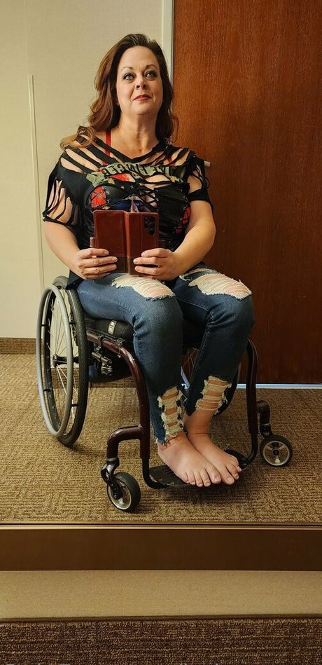 beingapara hd actress picture