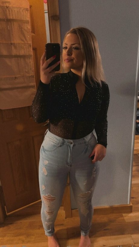 browneyedbabe14 model pornographic pics