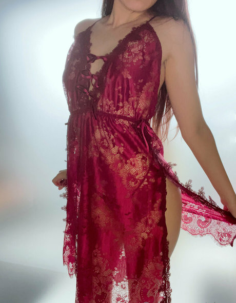 lesbian milf onlyfans hot sexy images