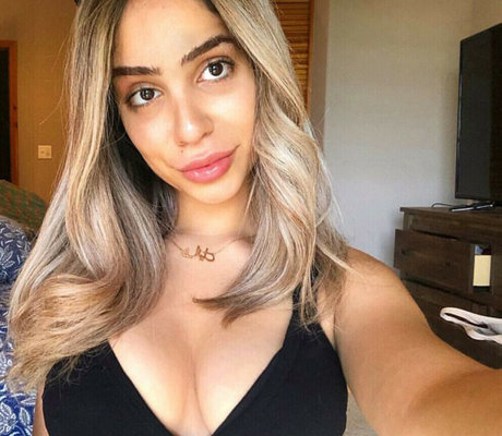 Chanelghaly pretty actress pic