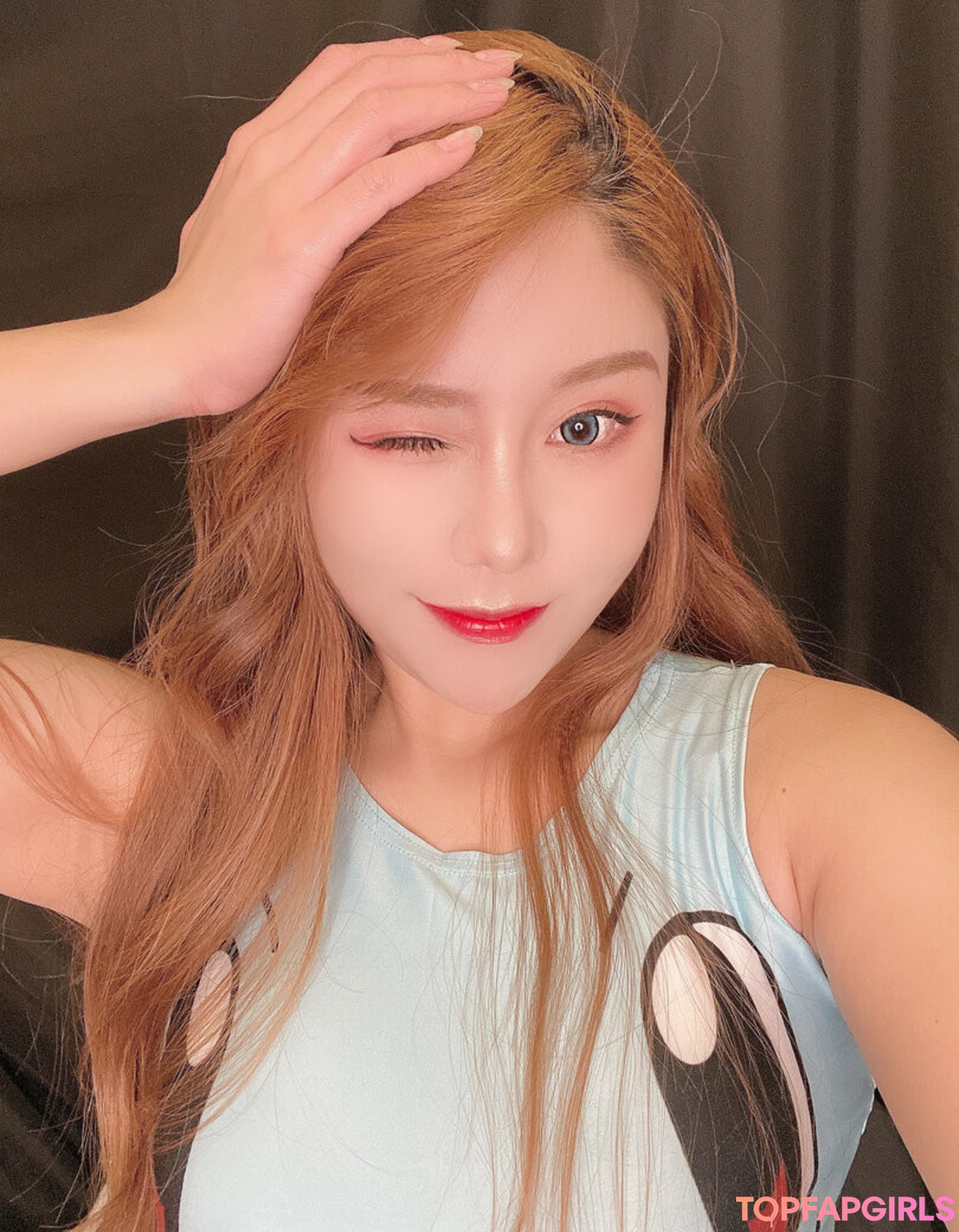 Uying model free gallery