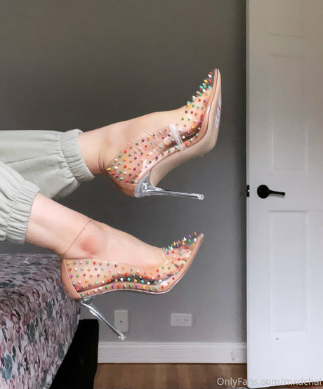 mxdchai naked pornstar img