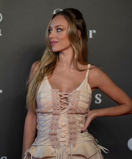 busty bbw onlyfans art porn picture