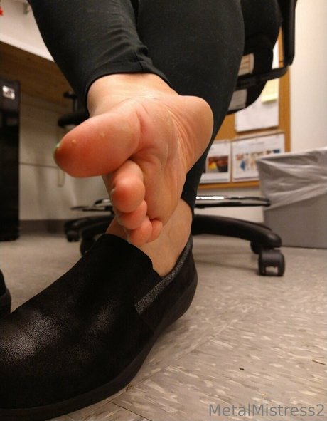 metalmistress2 pretty model pictures