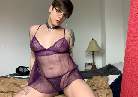 Bloodberry Tart exclusive model images