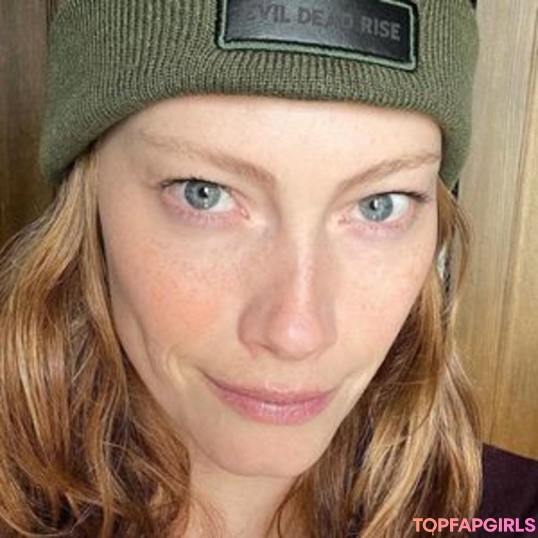 Alyssa Sutherland pornographic model galleries