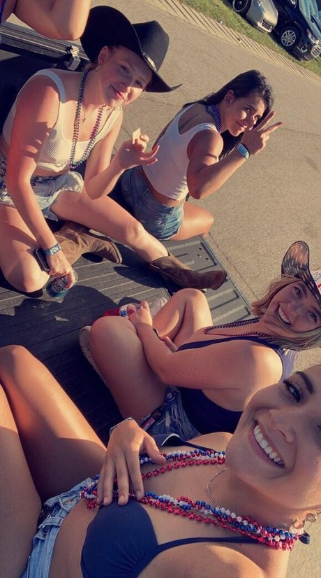 beautiful big boobs onlyfans hd photo