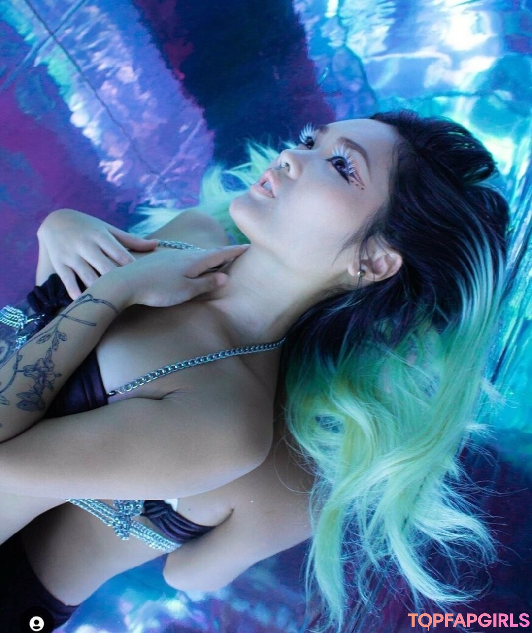 Casshole Yee model perfect pictures