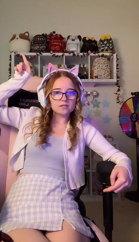 Lyssaurora pornstar beautiful picture