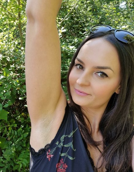 asian teen feet onlyfans top gallery