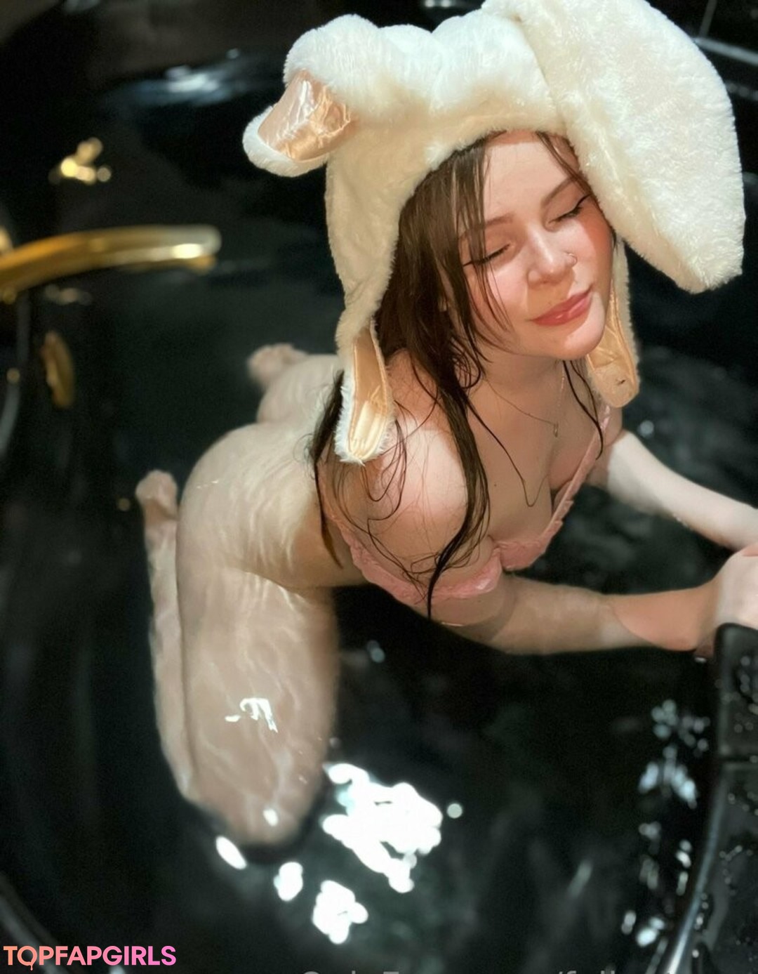 Falloutsam star naked pic