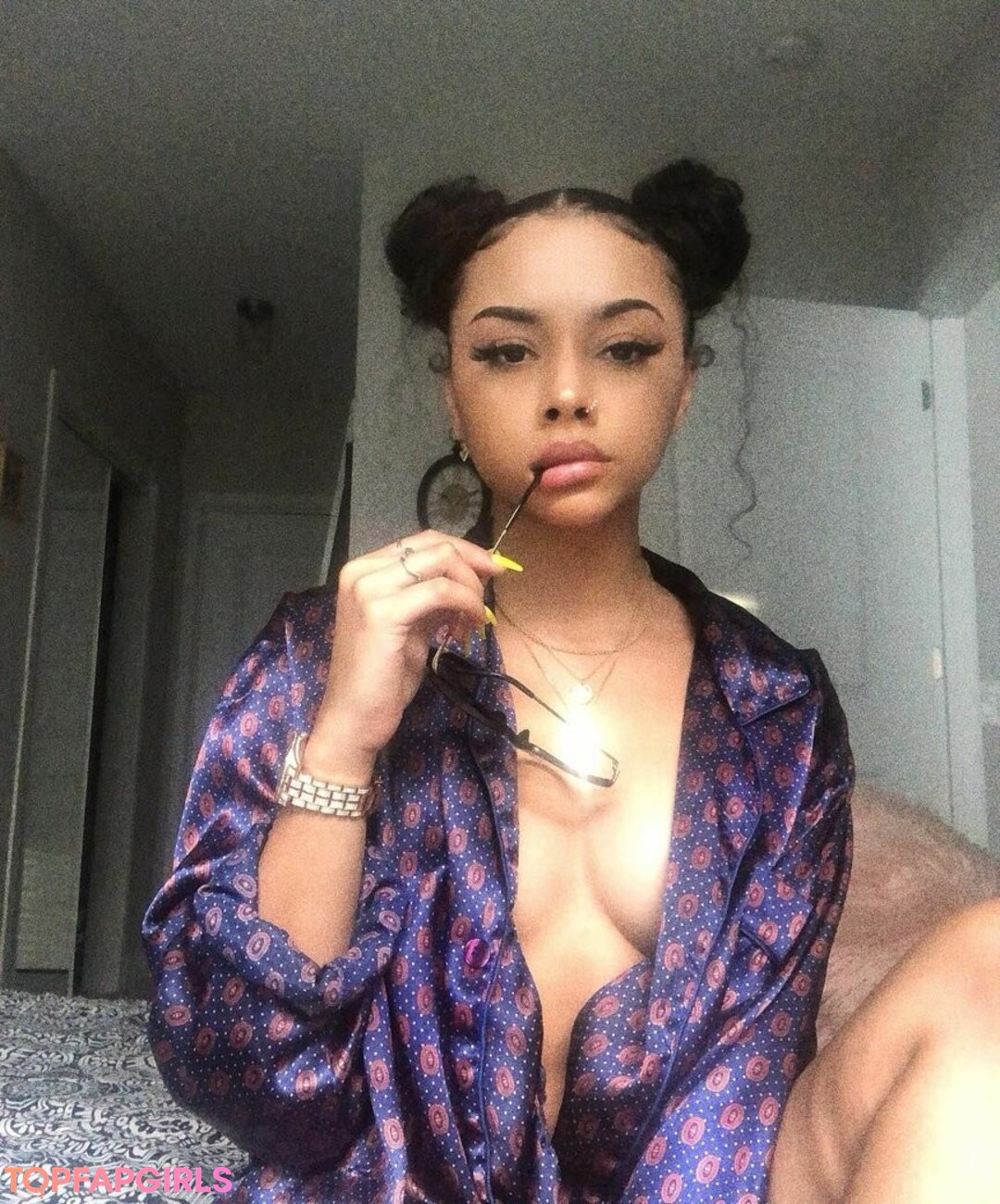 Alix Lapri pornstar top images