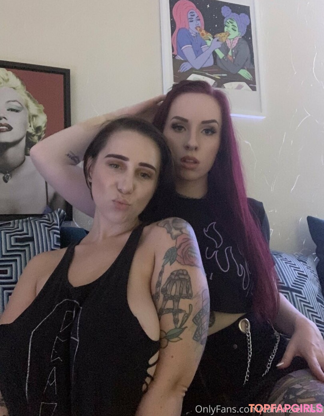 caitlinzielinski sexy star pics