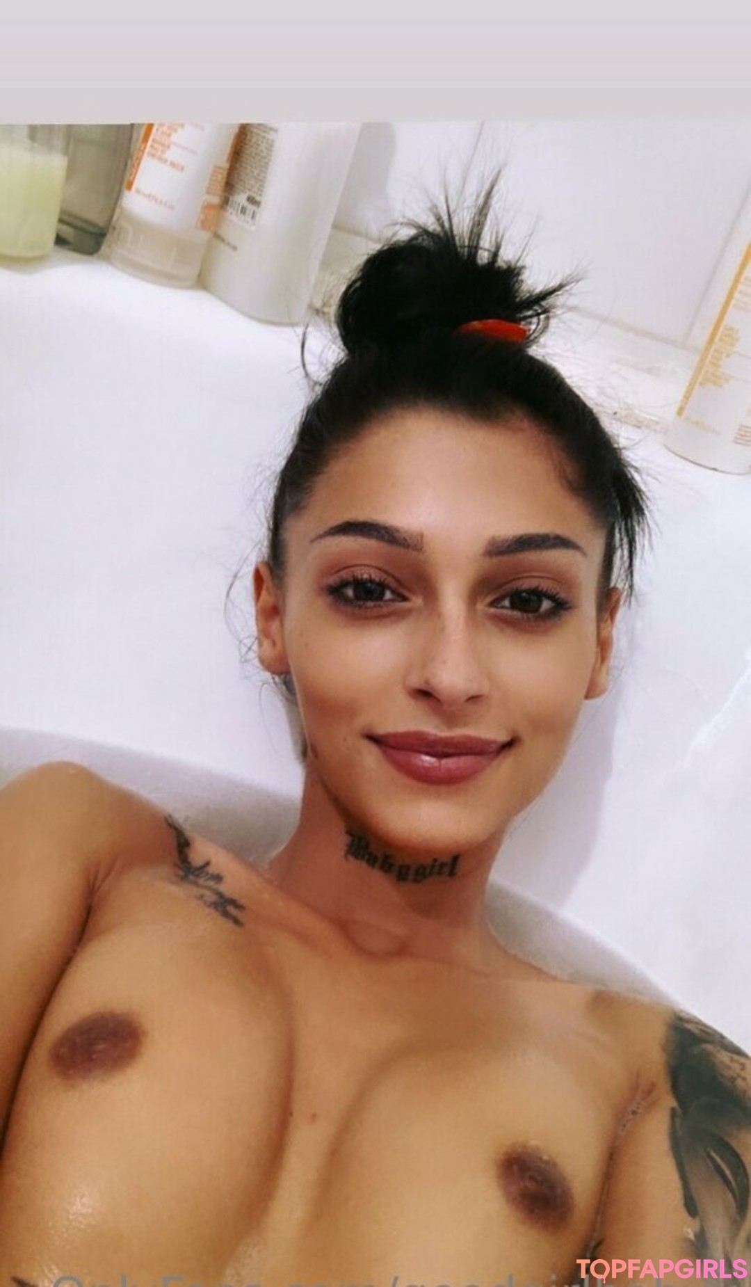 Luna baba hd pornstar pic