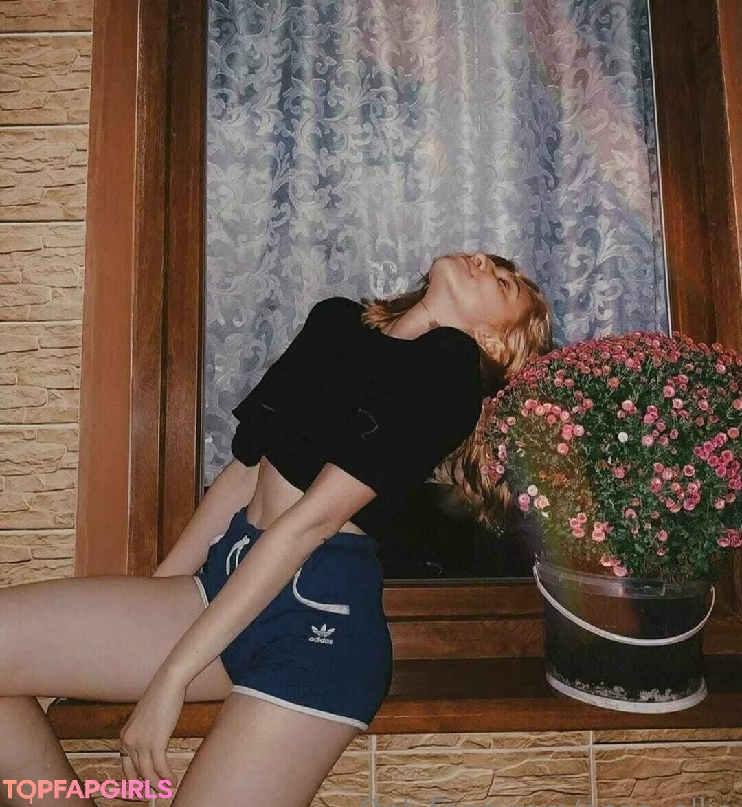 anna ellie sex model photo