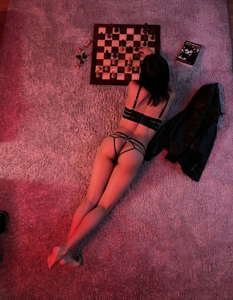 marsaguirre model pornographic images