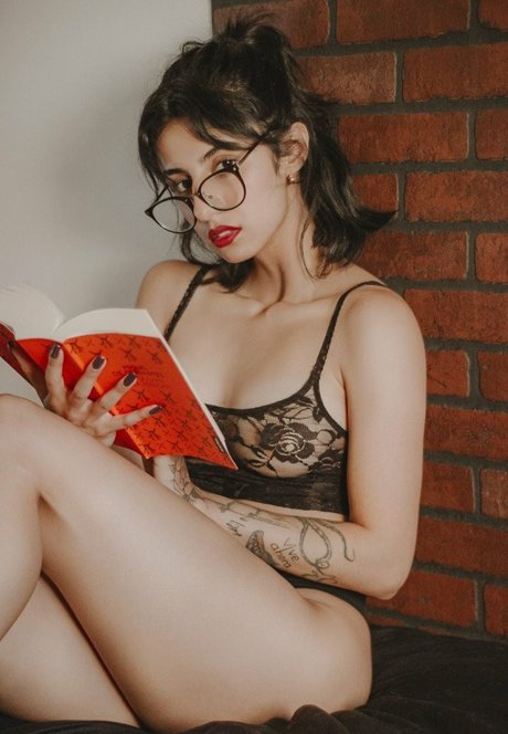 marsaguirre star hot images