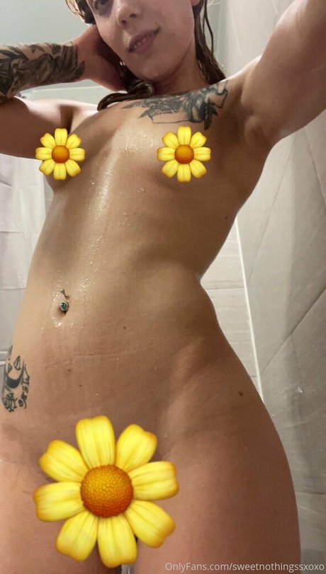 sweetnothingssxoxo hot pornstar archive