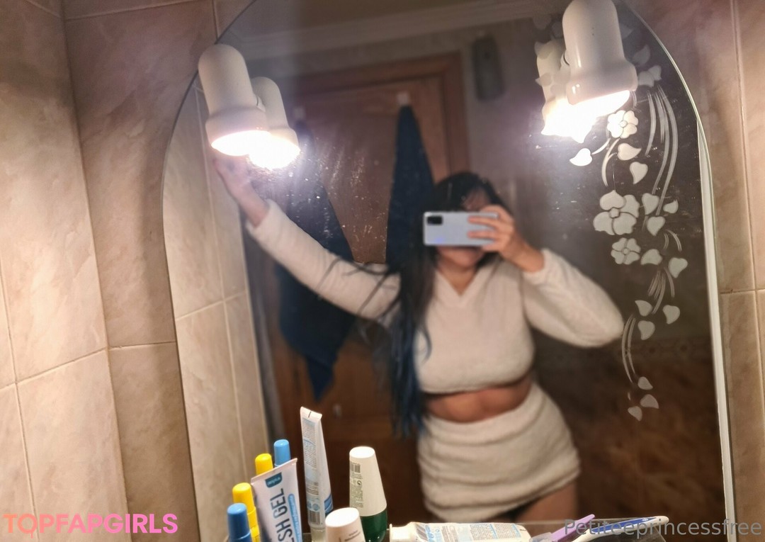 petiteeprincessfree sex model galleries