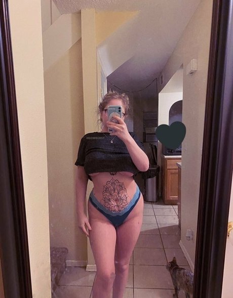 skinny brunette onlyfans free xxx photos