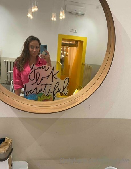 redhead threesome onlyfans nude photos