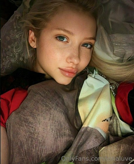 InnaLuve porn actress image