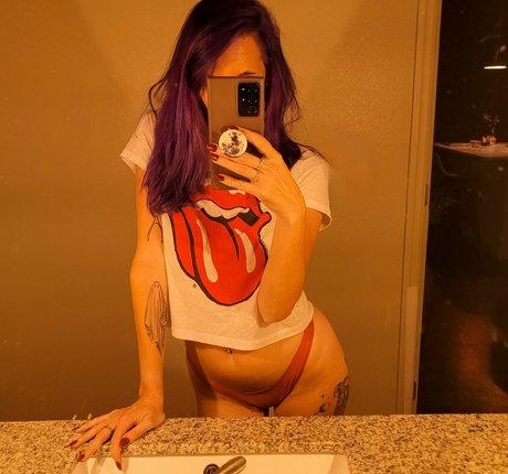 halliegregor model perfect gallery