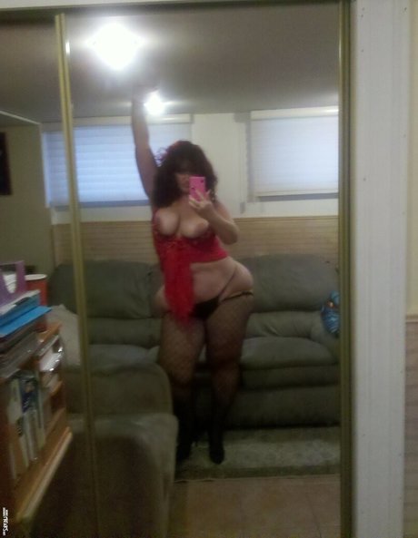 Redvelet6877 model hot photo